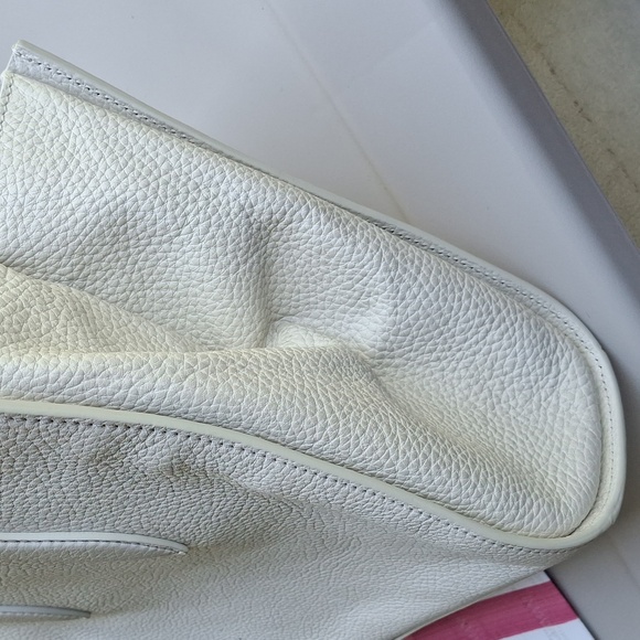 GIORGIO ARMANI purse - Picture 11 of 12